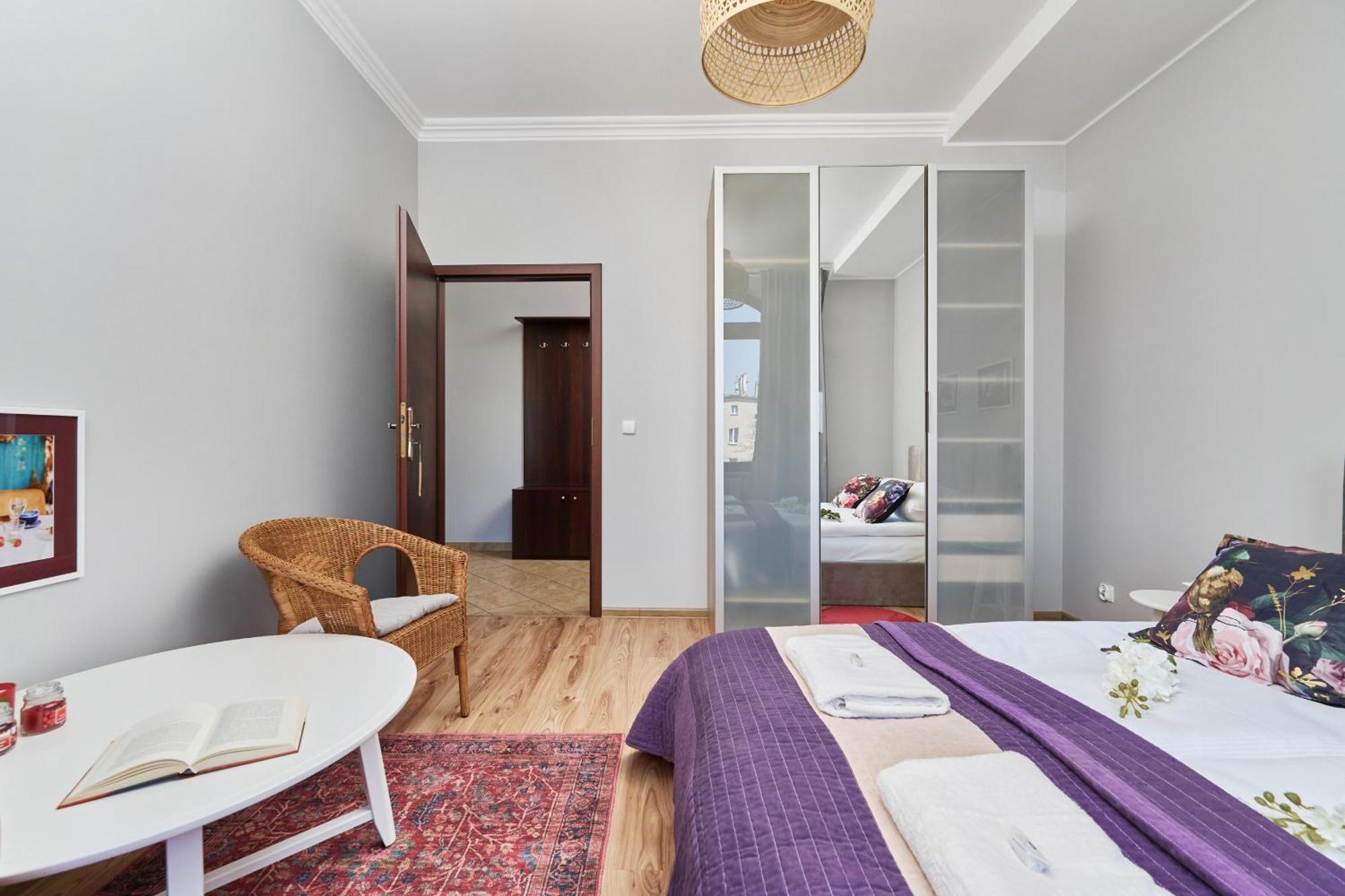 Apartament Szept Galeria Dominikanska By Noclegi Renters Wroclaw Ngoại thất bức ảnh